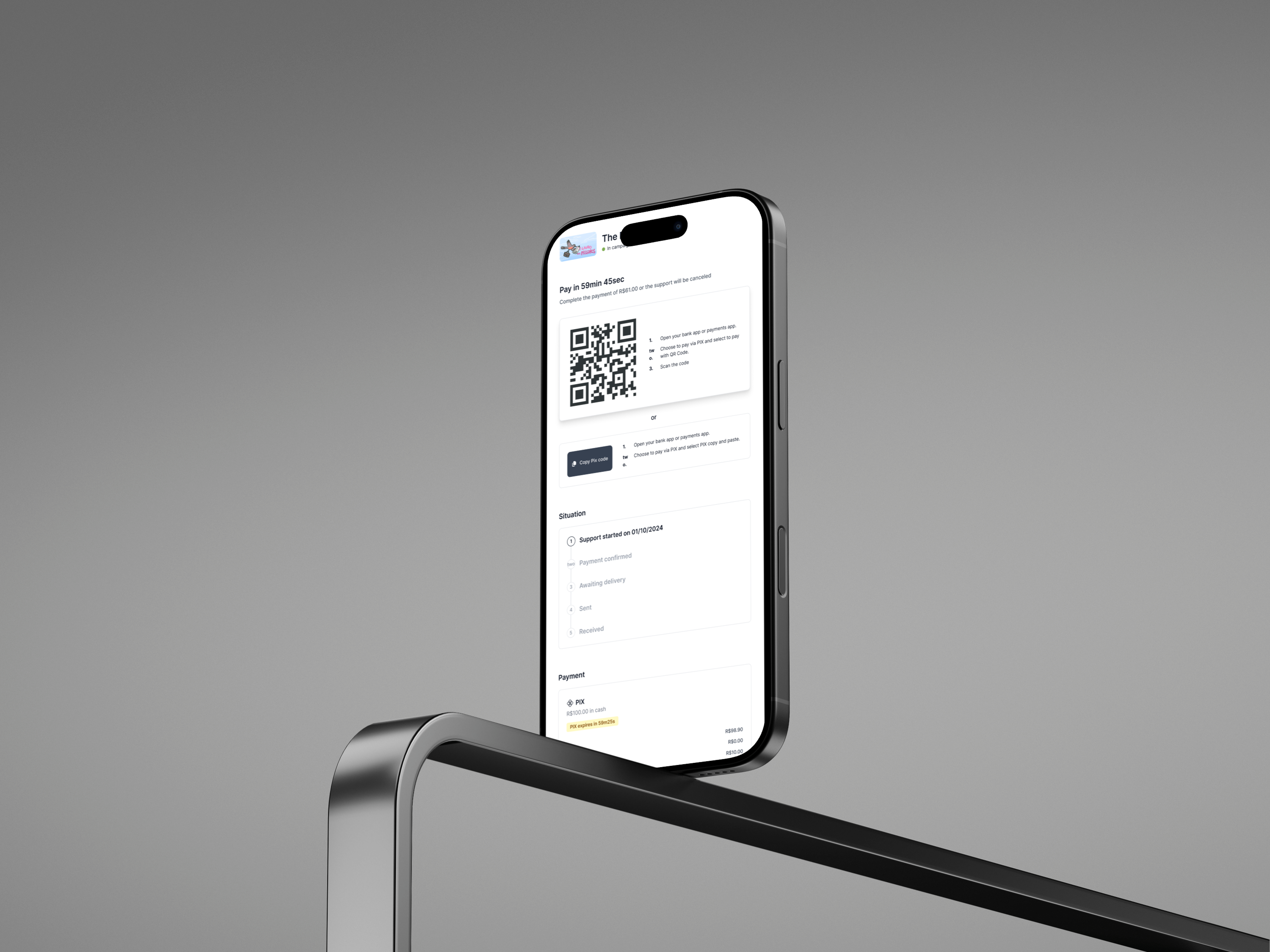 PIX QR code payment screen on mobile — checkout with QR code and payment method selection